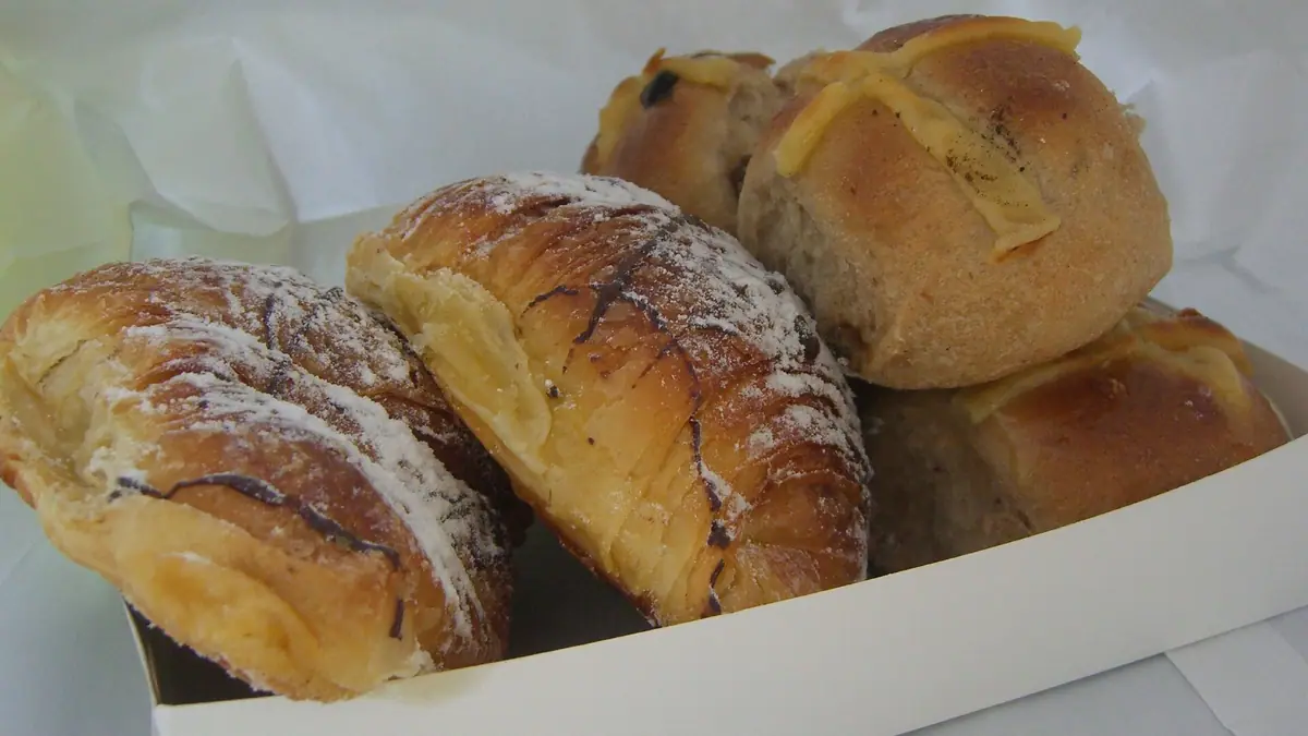Bakery & Café bakes